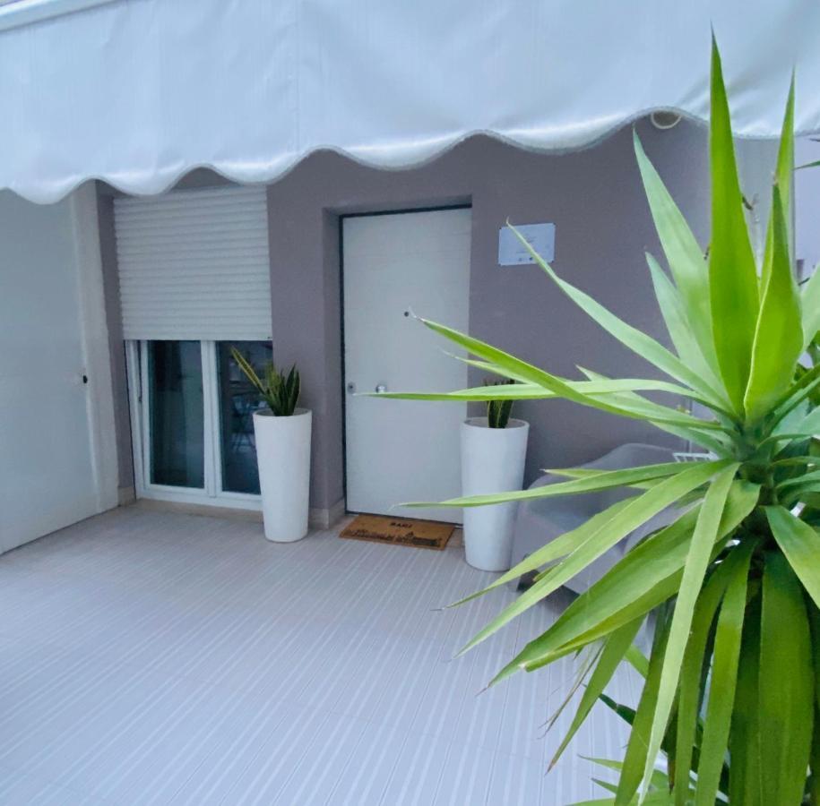 Fbm Villa Bari Bagian luar foto